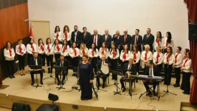 Yenişehir’de öğretmenlerden muhteşem konser