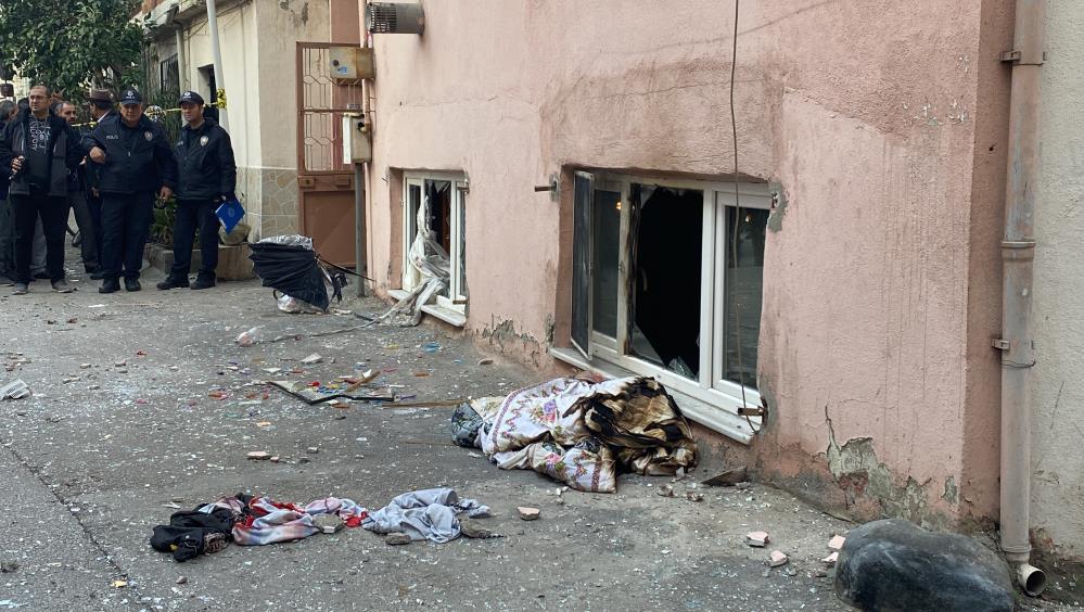 Bursa’da korkutan patlama! Sokak savaş alanına döndü