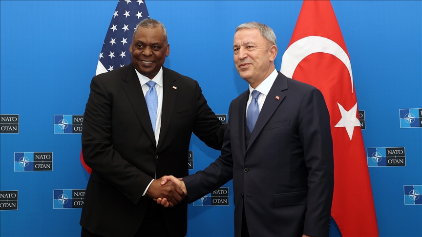 Milli Savunma Bakanı Akar, ABD’li mevkidaşıyla görüştü