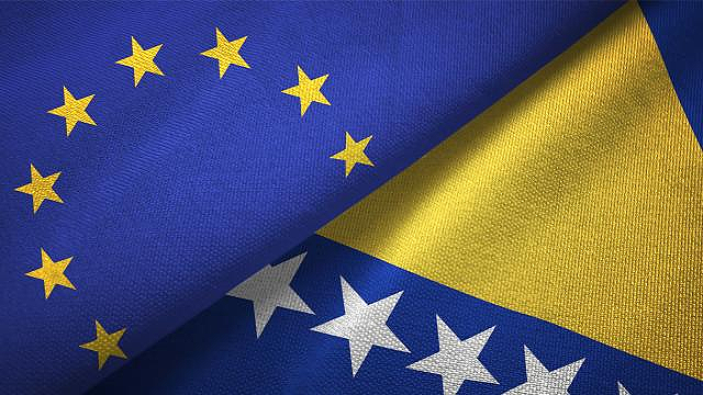 AB’den Bosna Hersek’in adaylık statüsüne onay