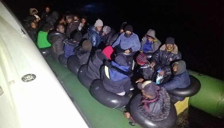 Ölüme terk edilen 58 göçmen kurtarıldı