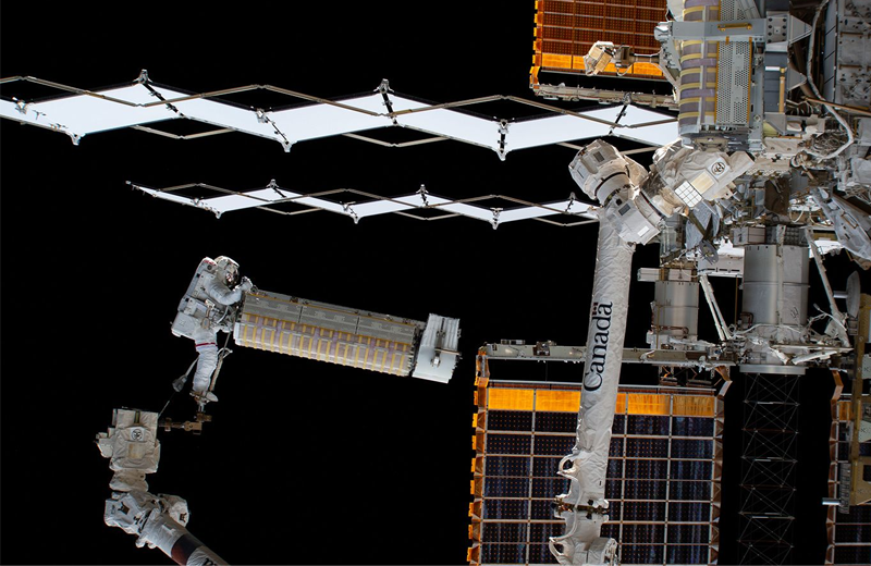 NASA astronotları uzay yürüyüşüne çıktı