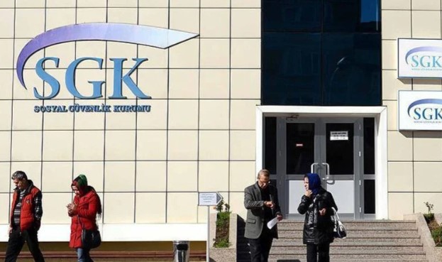 CHP’den SGK raporu… Yıl sonunda açık 50 milyar lirayı bulacak!