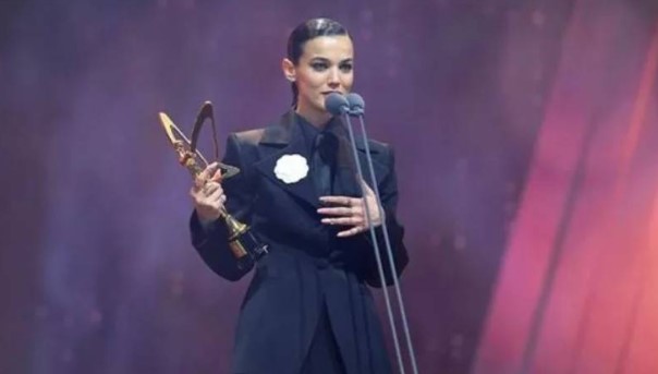Pınar Deniz’e İbrahim Tatlıses’ten destek