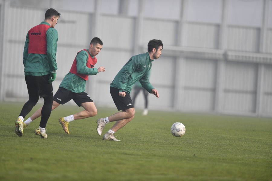 Bursaspor sınır alan oyunu oynadı