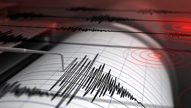 İzmir’de deprem