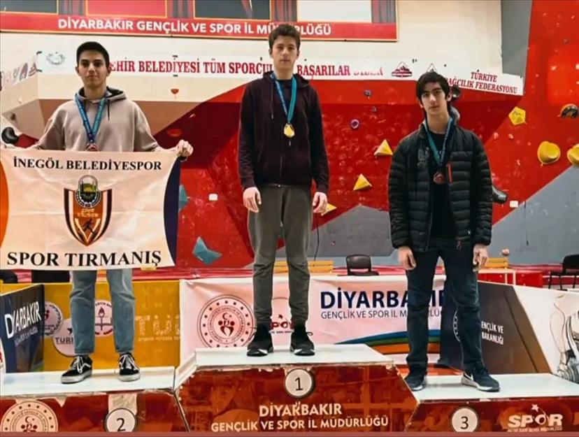 İnegöllü sporcular Diyarbakır’dan dereceyle döndü