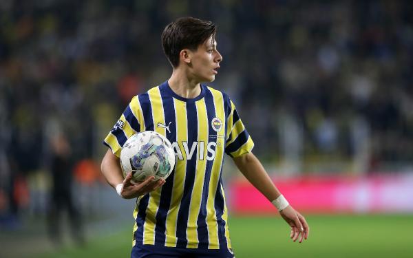 Arda Güler ayakta alkışlandı