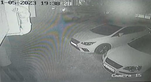 Bursa’da balkon hırsızları yakayı ele verdi