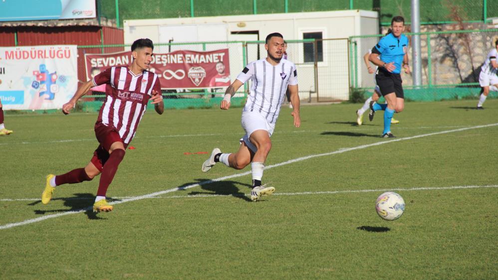 ES Elazığspor’da Salih, cezalı duruma düştü