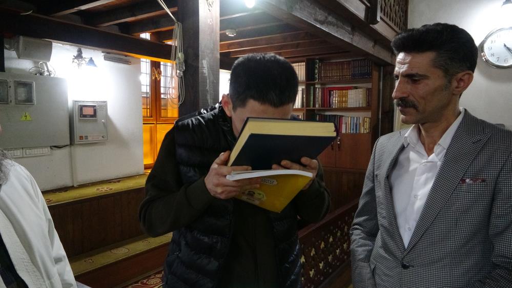 Güney Kore’den geldi Bursa’da Müslüman oldu