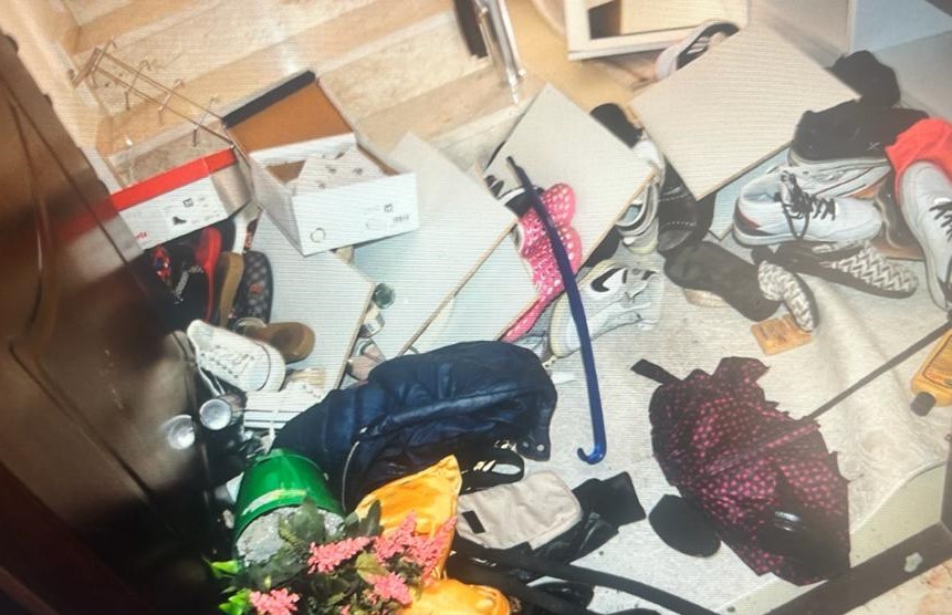 Evden çıkmayan kiracıya darp iddiası