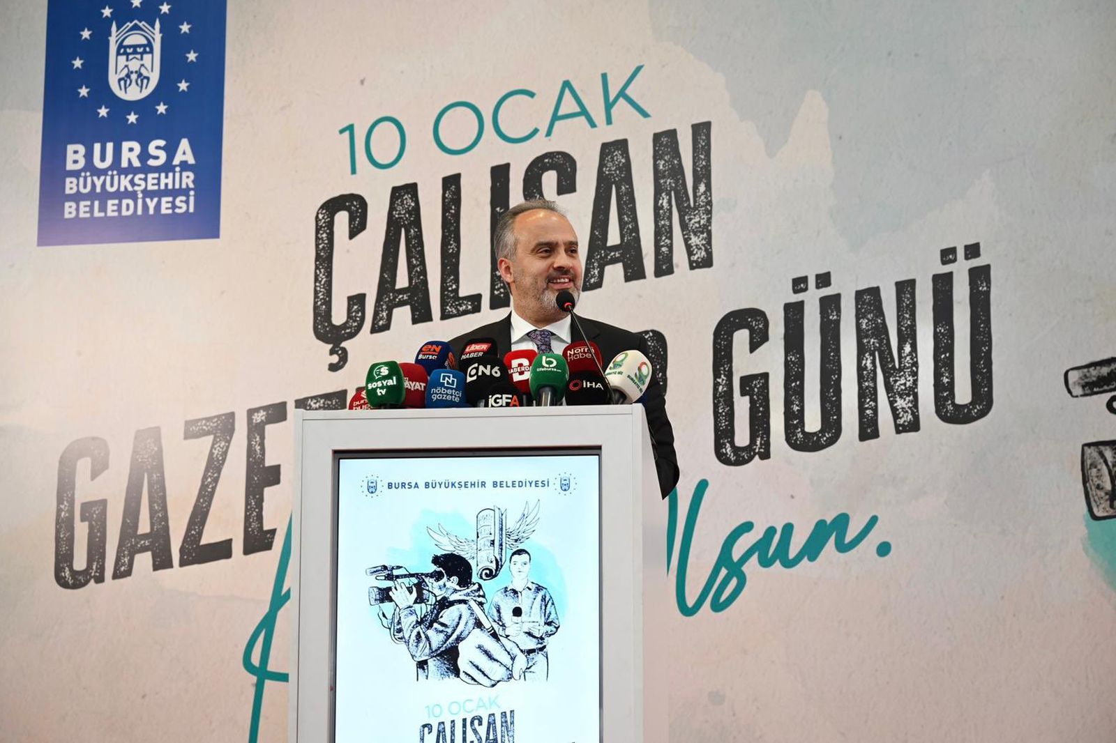 Alinur Aktaş gazetecilerle bir araya geldi