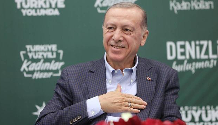 Erdoğan, Denizli’de kadın işçilerle buluştu