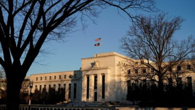 Fed tutanakları yayımlandı: 2023’te faiz indirimi olacak mı?