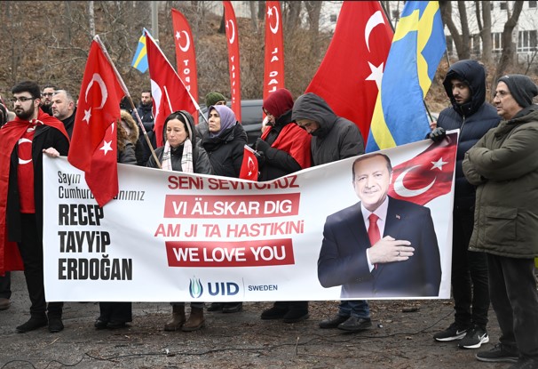 İsveç’te Avrupa Türk Demokratlar Birliği’nden Cumhurbaşkanı Erdoğan’a destek