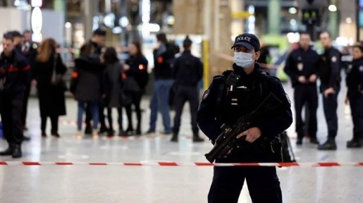 Fransa’da bıçaklı saldırı