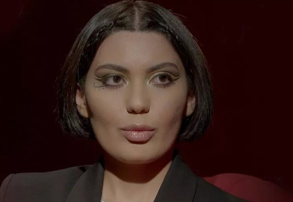 “Karımla sevişirken…” Bahar Candan gelen mesajı ifşa edip kızdı