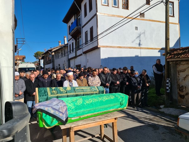 60 yıllık birliktelikleri soba faciasıyla sona erdi