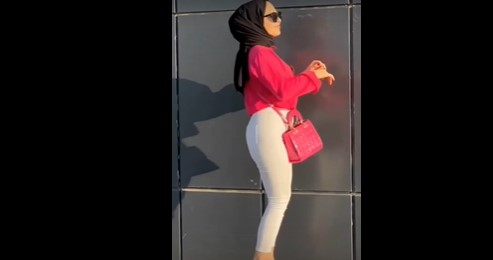 Kalça dansı Ekşi Sözlük’te gündem oldu!