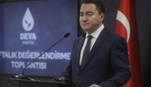 Azerbaycan halkından Babacan’a tepki