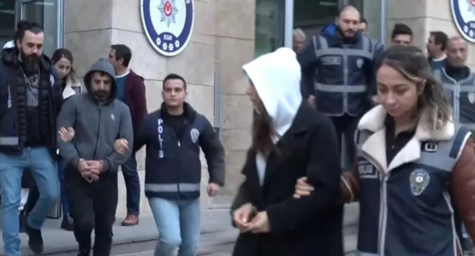 1,5 milyon liralık ‘ÖTV muafiyetli araç’ vurgunu! 5 kişi gözaltına alındı