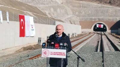 Bakan Karaismailoğlu: Ankara-Sivas hattı aydınlık geleceğin en önemli nişanelerinden