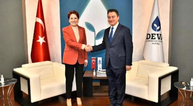Akşener, Babacan’ı ziyaret etti