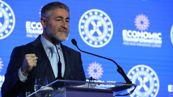 Bakan Nebati: Milli gelirimiz faize değil yatırıma harcanıyor