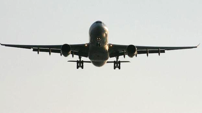 Pakistan Havayolları, yakıt bulamadığı için 322 uçuşunu iptal etti