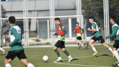 Bursaspor, U19 ile karşılaştı