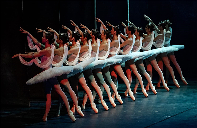 La Bayadere balesinin prömiyeri AKM’de yapıldı