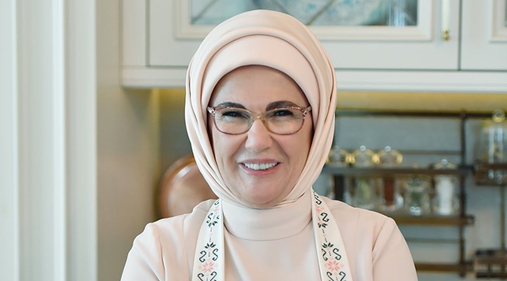 Emine Erdoğan: Su vatandır inancıyla geleceğimize birlikte sahip çıkalım