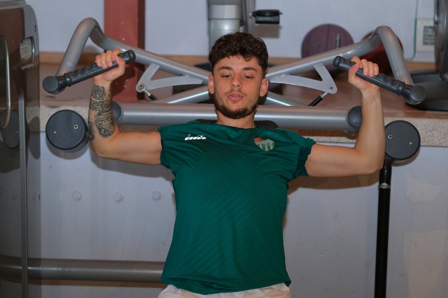 Bursaspor salonda çalıştı