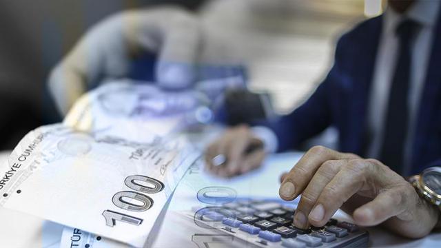 Emekli memurlara ilave ikramiye ödenecek