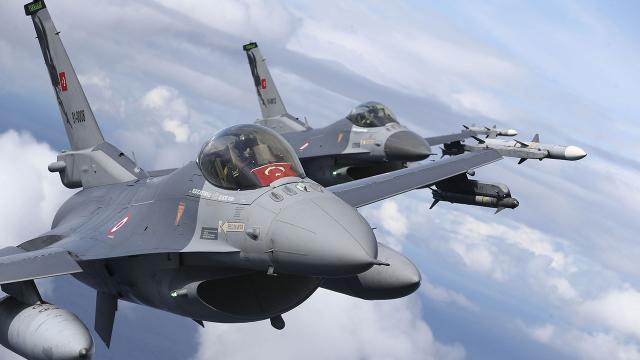 ABD, Türkiye’ye F-16 satacak mı? Kritik isim yanıtladı