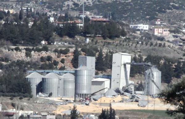 Deprem siloları da vurdu!