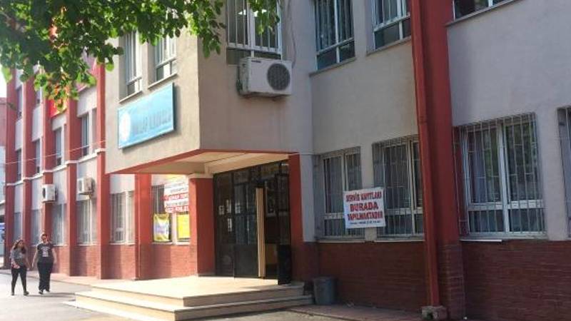 İstanbul’da ilkokul, imar barışına başvurmuş! İstanbul’da ilkokul, imar barışına başvurmuş!