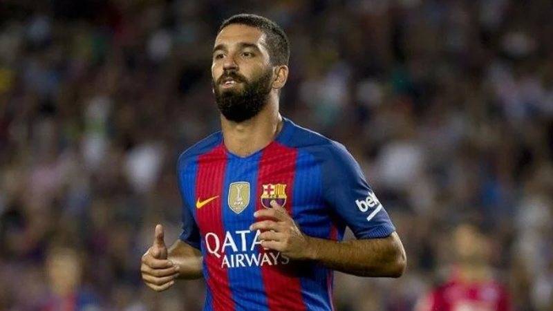 Arda Turan’ın İspanya’da vergi borcu çıktı