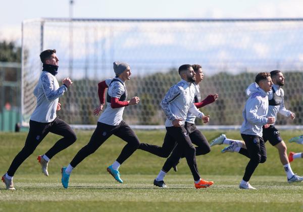 Trabzonspor’da Markovic takımla ilk antrenmanına çıktı