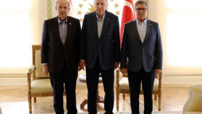Cumhurbaşkanı Erdoğan, KKTC Cumhurbaşkanı ve Başbakanını kabul etti