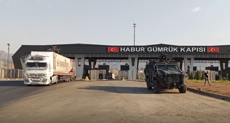 Habur Sınır Kapısı’nda gümrük malı çalmaya çalışan şüpheliler yakalandı