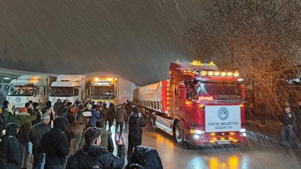 Kestel Belediyesi’nden deprem bölgesine yardım seferberliği