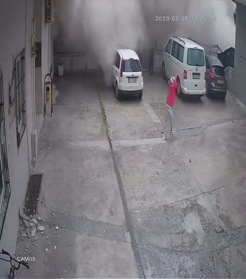 Sinem Apartmanı böyle yıkıldı!