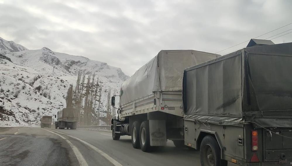 Azerbaycan’ın yardım konvoyu deprem bölgesine gidiyor Azerbaycan’ın yardım konvoyu deprem bölgesine gidiyor