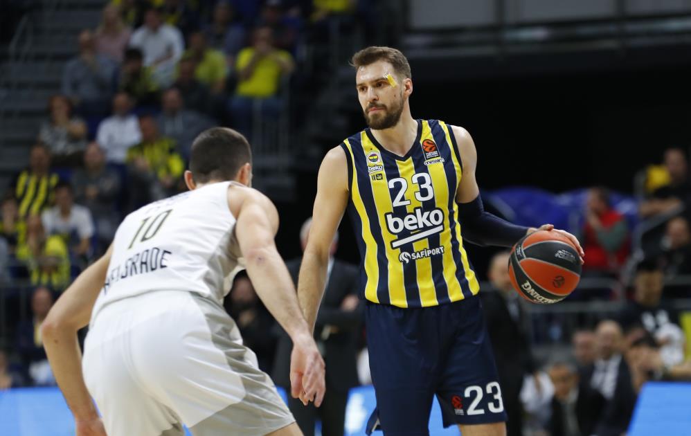 Fenerbahçe, Partizan deplasmanında