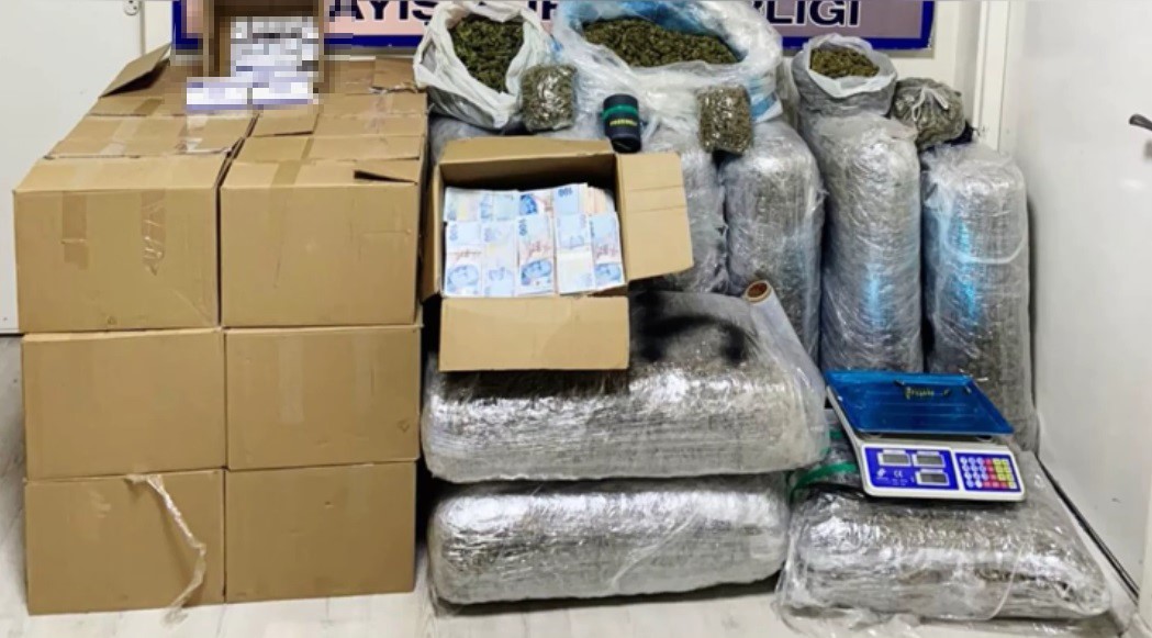 Zehir tacirlerine büyük darbe: 114 tutuklama