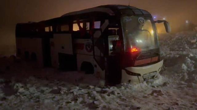 Diyarbakır’da otobüs kazası: Çok sayıda yaralı var!