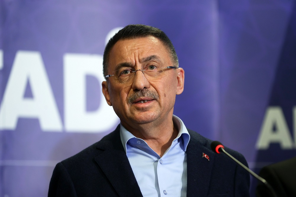 Fuat Oktay: Deprem üzerinden siyaset yapanlara yazıklar olsun