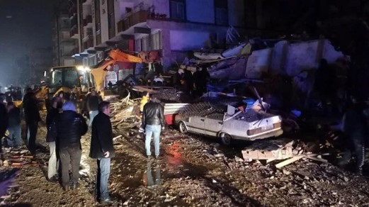 Deprem 10 ili vurdu: Şehirlerde son durum